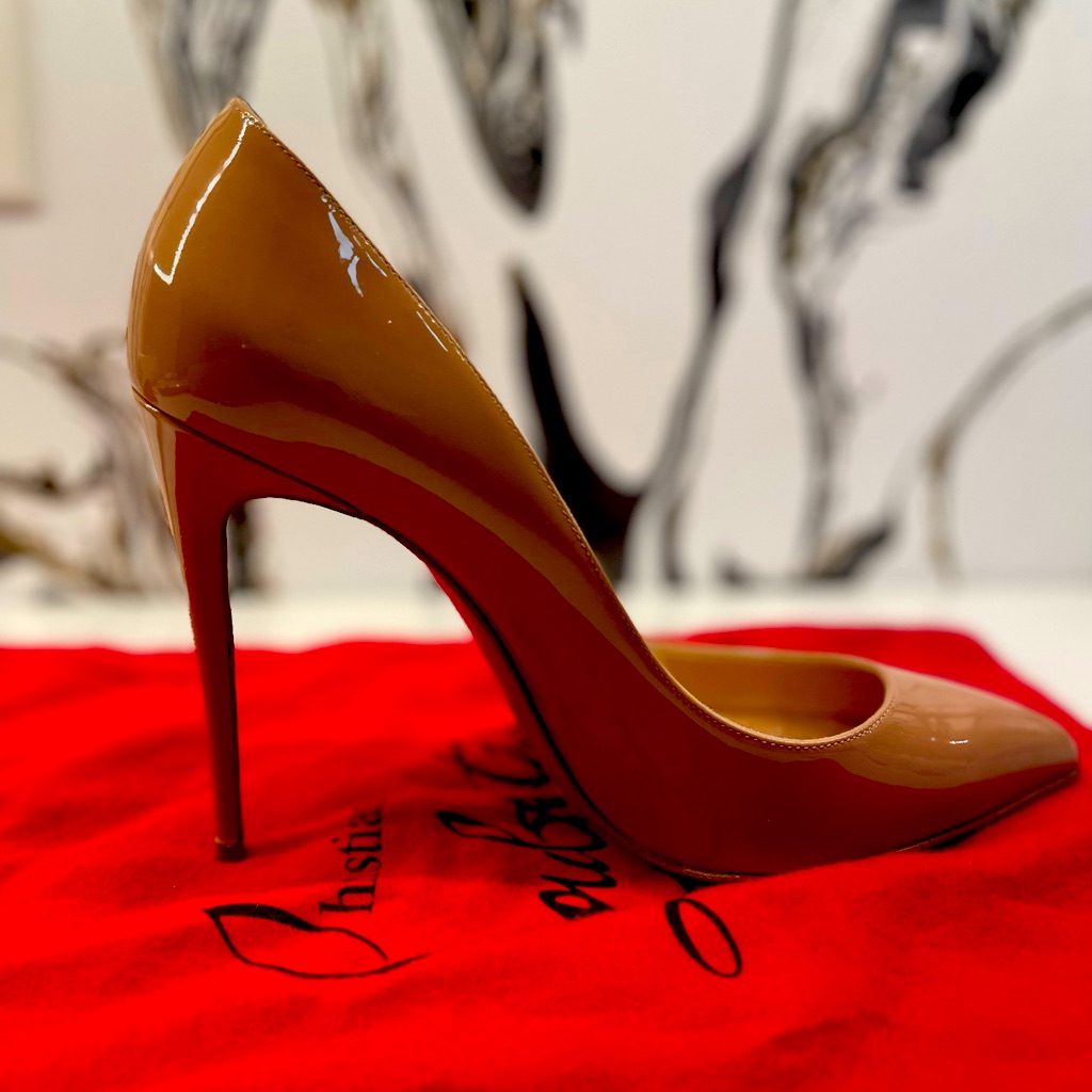 Nude Pigalle Follies Pointed Toe Pump